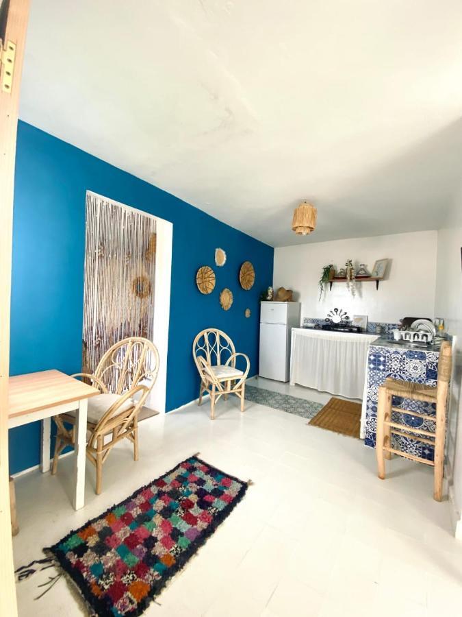 Appartement A Ksar Sghir En Face Du Terminal Passagers De Ferry Port Tanger Med Luaran gambar